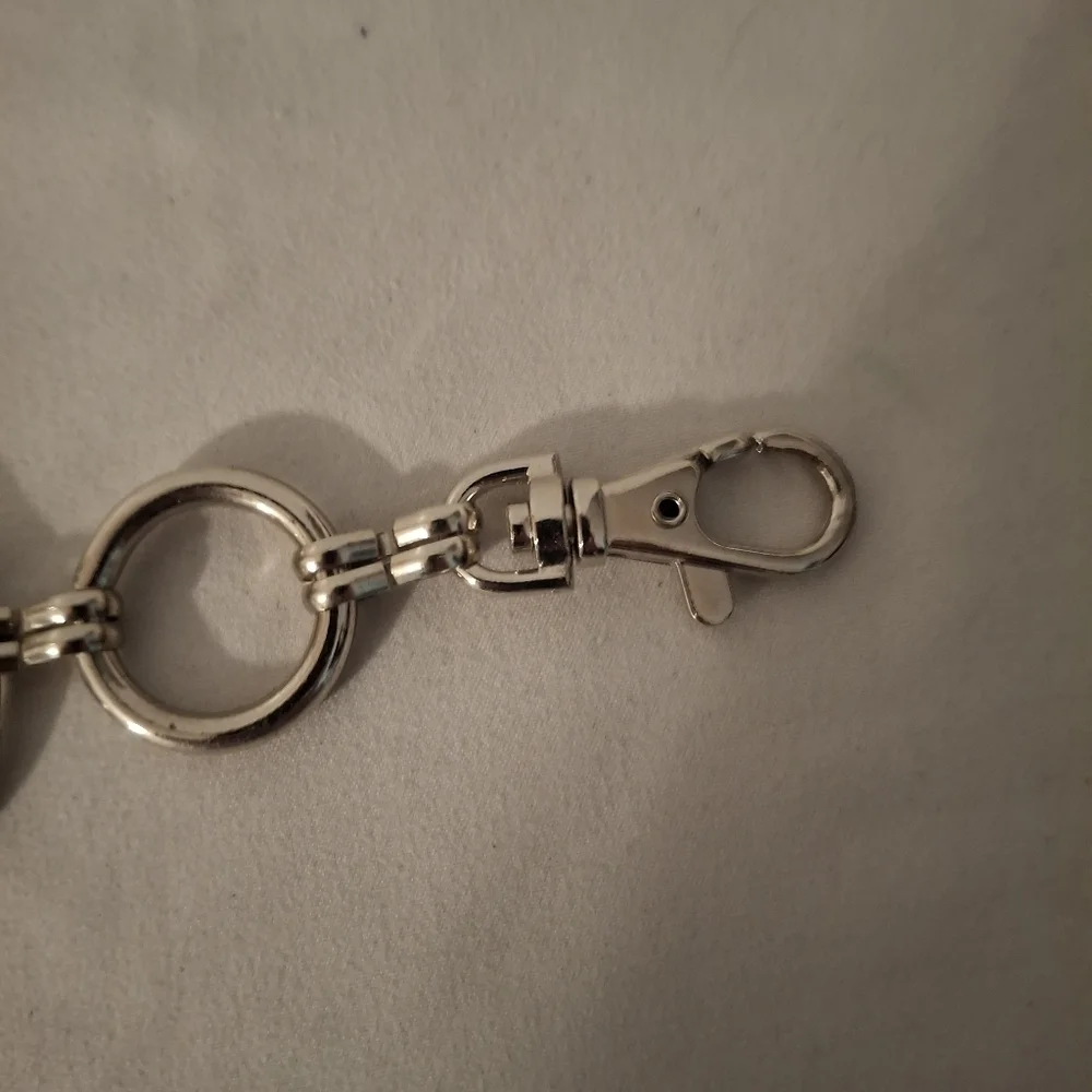 Silver Chain Link Girl's Belt With Large Hook Closure
